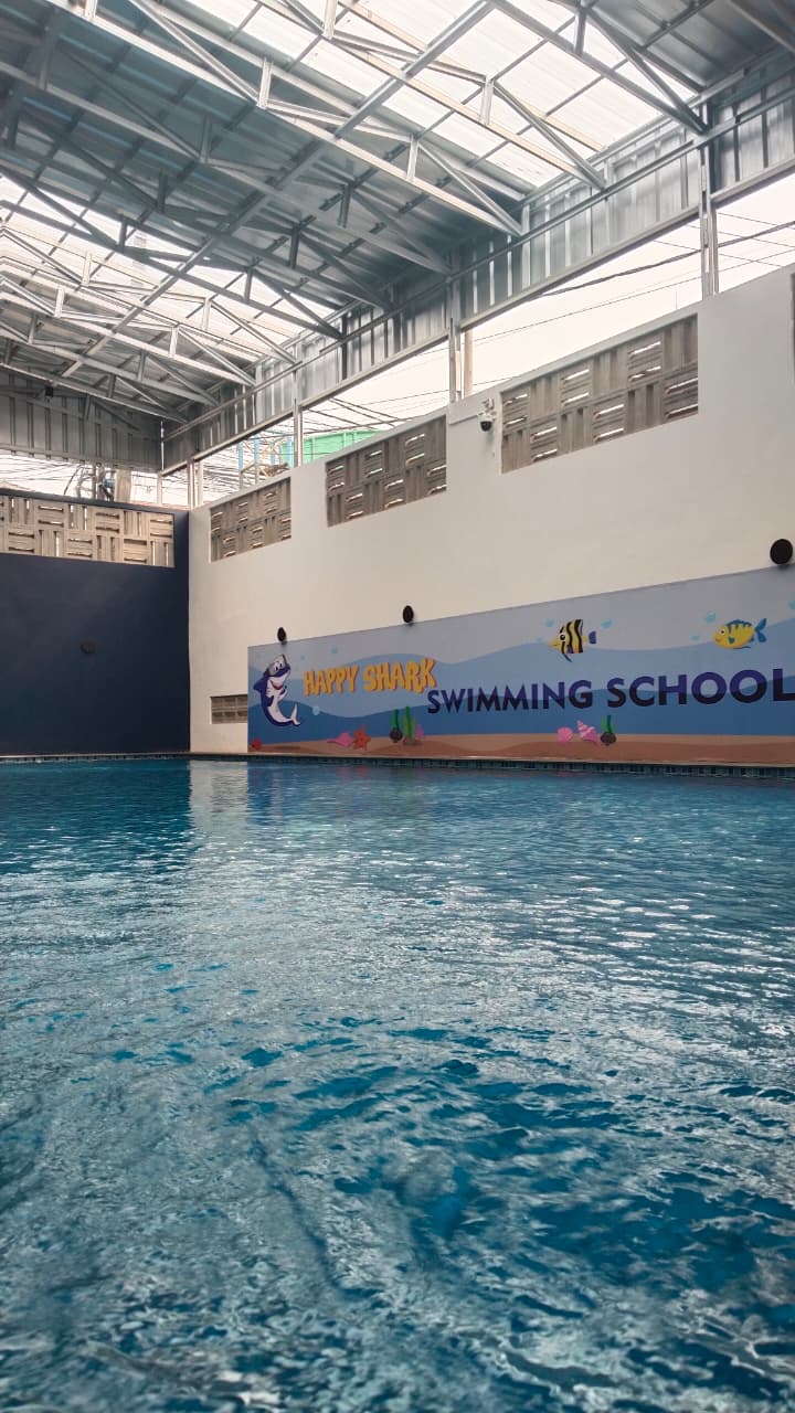 Latihan Gaya — Happy Shark Swimming School